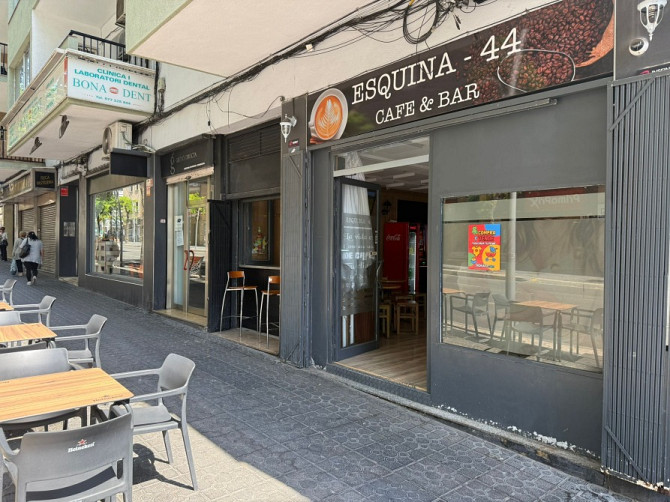 ¡Traspaso de Bar con Empresa Incluida en Tarragona! Tarragona - foto 1