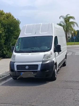 Furgoneta Fiat Ducato Mudanzas Tarragona