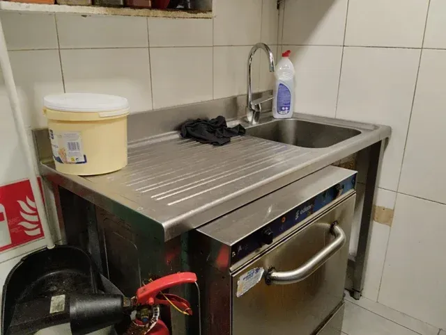 Gran oportunidad, traspaso bar, restaurante Tarragona - foto 3