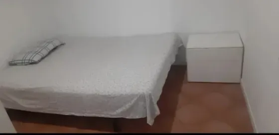 Alquiler habitación amueblada L'Hospitalet de Llobregat