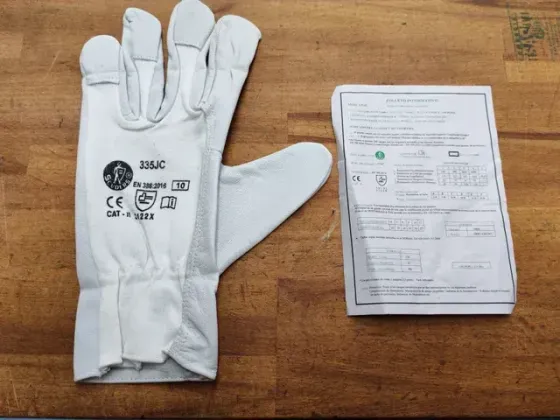 Lote 12 Guantes piel vacuno y tela Tolosa