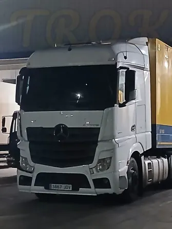 Busco chófer tráiler responsable Tarragona - foto 1