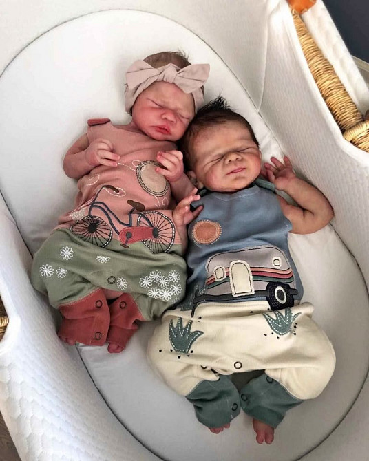 Mellizos niño y niña de silicona Madrid - foto 1