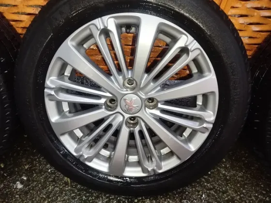 4 Llantas 16" Peugeot Tarragona