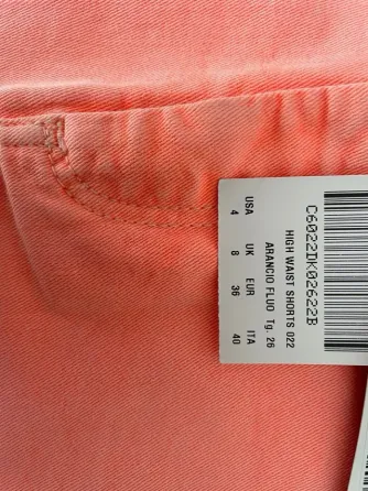 Vendo Shorts Subdued originales en color naranja Barcelona