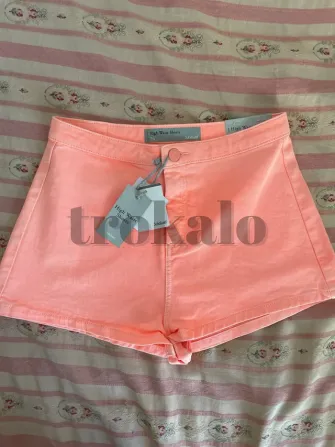 Vendo Shorts Subdued originales en color naranja Barcelona - foto 1