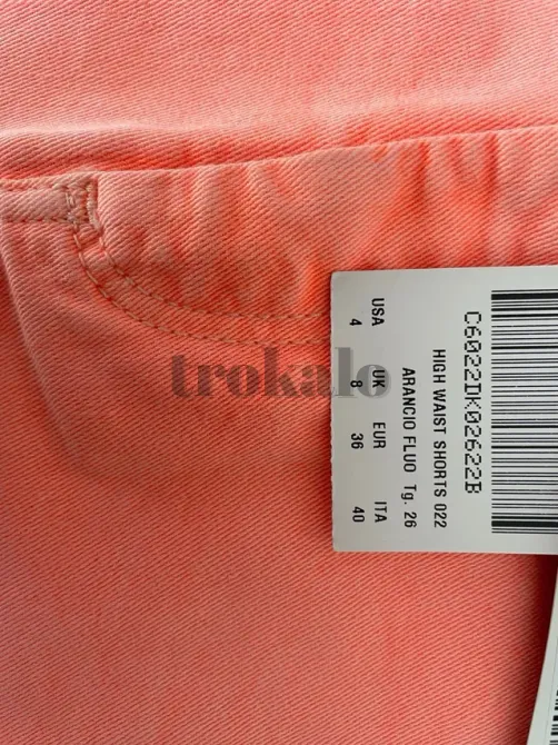 Vendo Shorts Subdued originales en color naranja Barcelona - foto 3