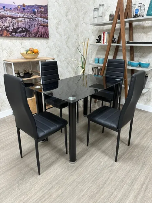 Mesa Moderna Con 4 Sillas – ¡Gran Oferta Tarragona - foto 1