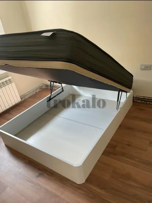 LIQUIDACIÓN de Canapés y Colchones Nuevos Tarragona - foto 1