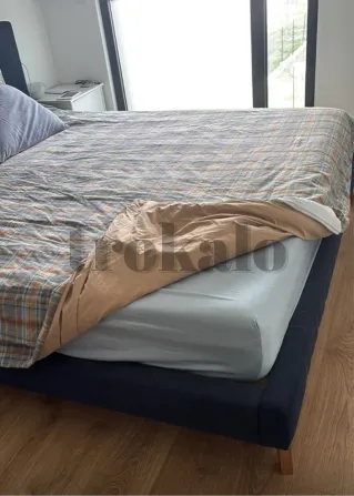 Cama Azul con Cabecero Tapizado – 180×200 cm Vigo - foto 1