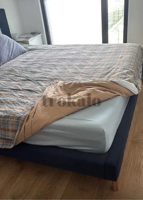 Cama Azul con Cabecero Tapizado – 180×200 cm Vigo - foto 1