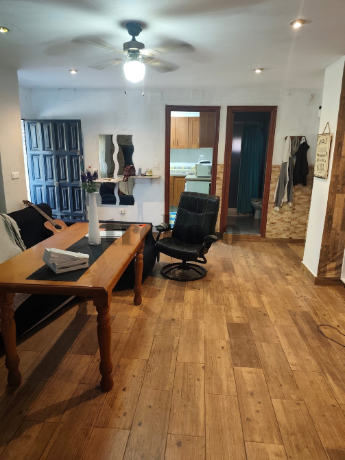 Vendo casa con piscina Huelva - foto 3