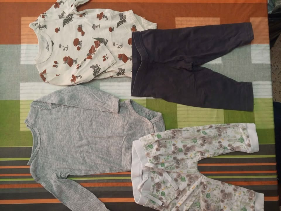 Lote de ropita de bebé Lleida - foto 3