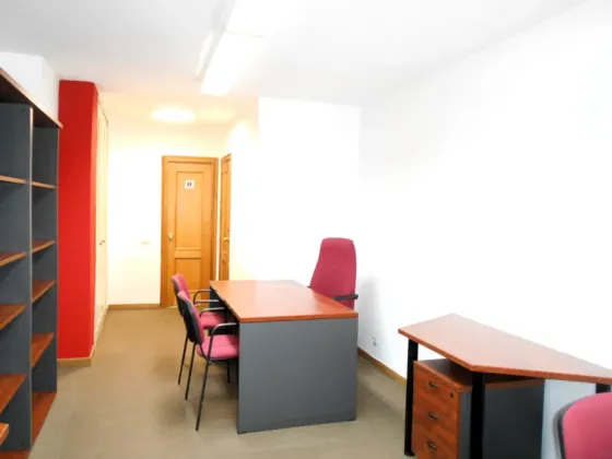 Alquiler de Oficinas Amuebladas Con Todos Los Servicios Incluidos. Leon