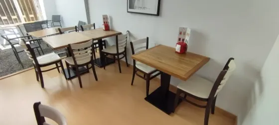 Venta de Mesas y Sillas Barcelona