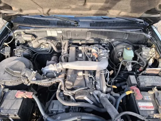 Toyota Hilux Excepcionalmente Bien Mantenido. Santiago de Compostela