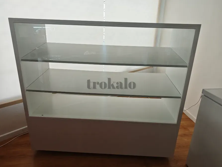 Mobiliario Negocio Ciudad Real - foto 3