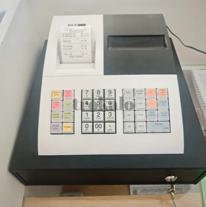 Mobiliario Negocio Ciudad Real - foto 4