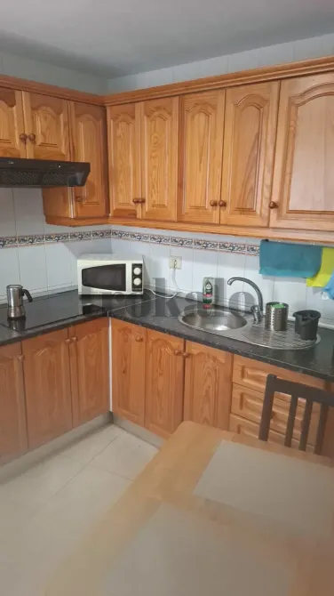 se Alquila Piso Santa Cruz de Tenerife - foto 2