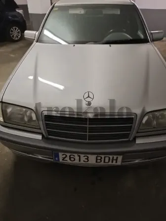 Mercedes C240 Elegance Madrid - foto 2