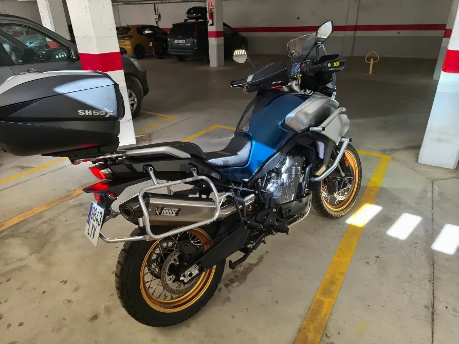 Vendo Mt800 Touring Fuengirola - foto 3