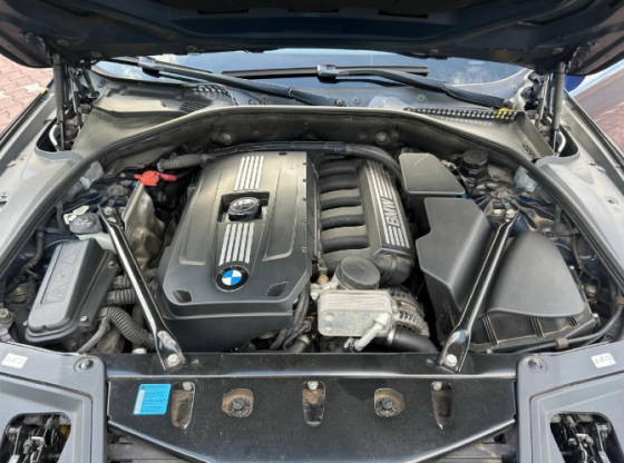 Bmw 523I - 204Cv Mataro