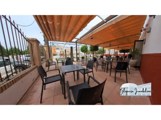 Oportunidad Restaurante–Asador Con Eventos | Listo Para Abrir Sevilla