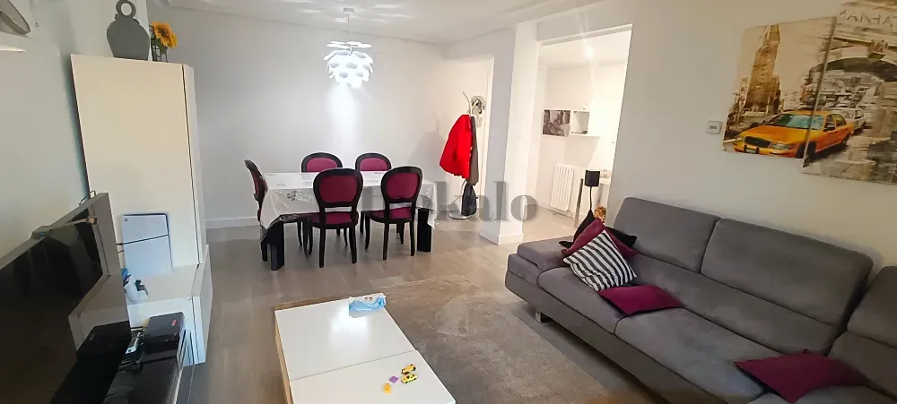 Espectacular Piso Reformado (2025) Con Terraza de 54 m² y Garaje Xxl en Santa Isabel Zaragoza - foto 3