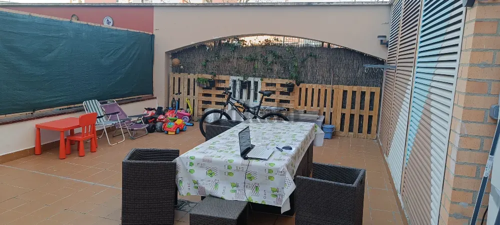 Espectacular Piso Reformado (2025) Con Terraza de 54 m² y Garaje Xxl en Santa Isabel Zaragoza - foto 8