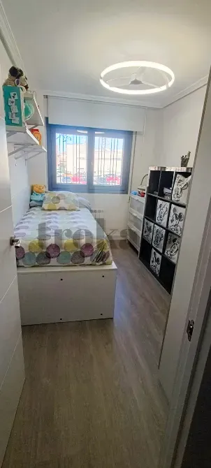 Se Vende Piso Enorme y Completo Con Garaje y Trastero Zaragoza - foto 3