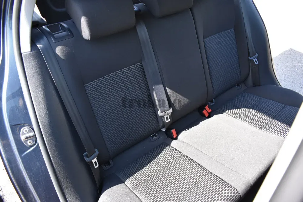 Volkswagen Golf 1.6Tdi CR Bluemotion Last Edition 10 Barcelona - foto 5