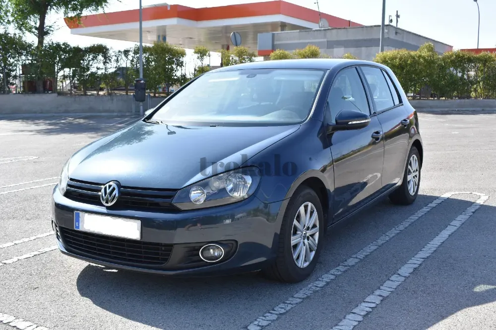 Volkswagen Golf 1.6Tdi CR Bluemotion Last Edition 10 Barcelona - foto 1