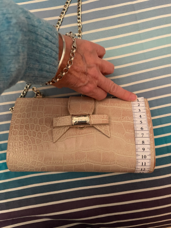 Bolso Fiesta Con Cadena Beige Ribarroja del Turia