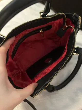 Elegante y Moderno Bolso Love Moschino Vigo