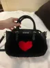 Elegante y Moderno Bolso Love Moschino Vigo