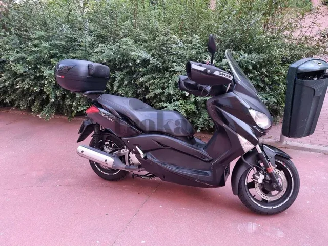 Moto Yamaha Xmax 250 Madrid - foto 1