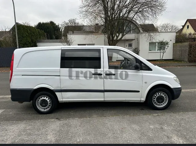 Mercedes-Benz Evito 2010 Barcelona - foto 2