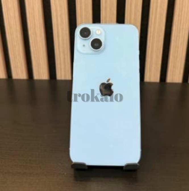 Iphone 14 en Color Celeste Cordoba - foto 2