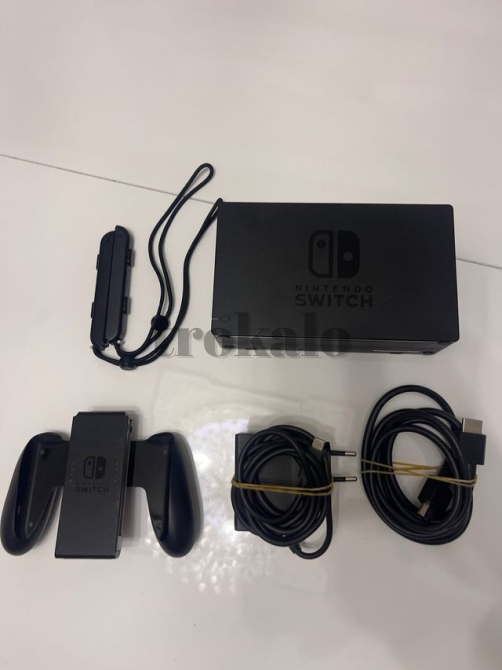 Nintendo Switch + Lets Go Evee Madrid - foto 3