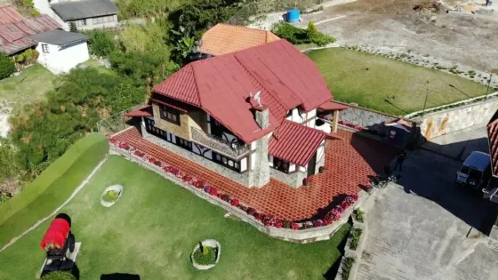 Se Vende Posada ( Hostal ) en La Colonia Tovar, Aragua. Venezuela Palma