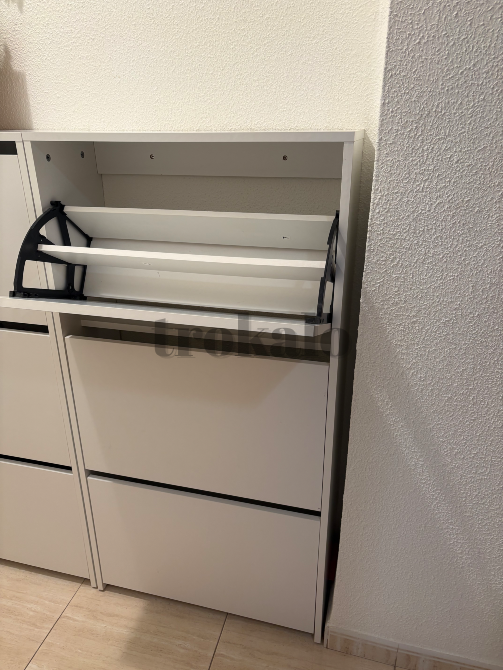 Zapatero Blanco Cartagena - foto 2