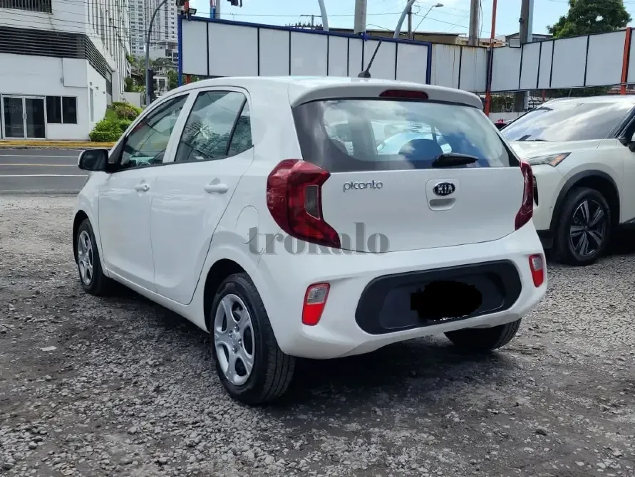 Kia Picanto Ayamonte - foto 1