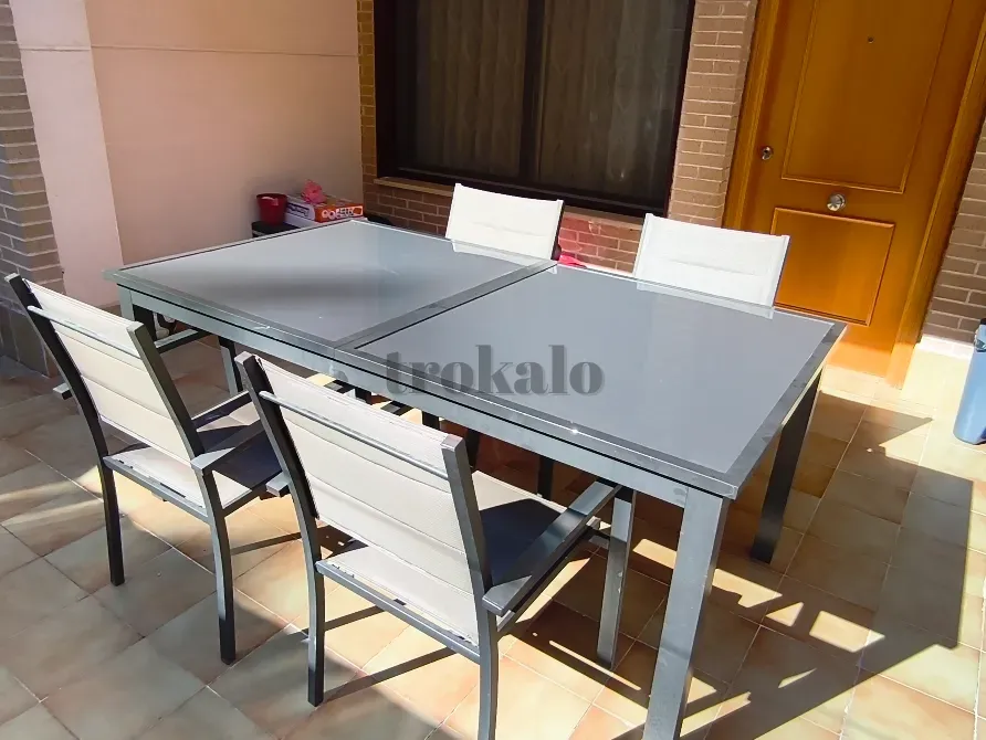Mesa y Sillas de Jardin Murcia - foto 1