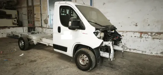 SE Vende Fiat Ducato Chasis Cabina Lucena