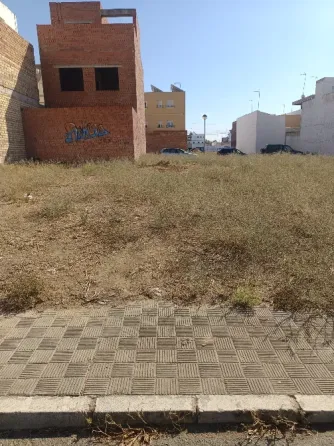 Vender Dos Solares Contiguos Urbanos Sevilla