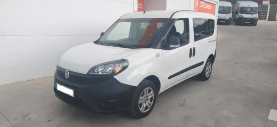 SE Vende Fiat Doblo Cargo Combi 1.3Mjet Lucena