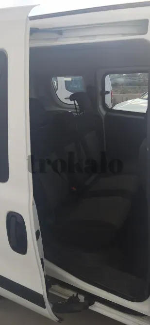 SE Vende Fiat Doblo Cargo Combi 1.3Mjet Lucena - foto 6