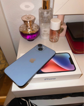 Vendo Iphone 14 en Color Azul de 128Gb Oviedo