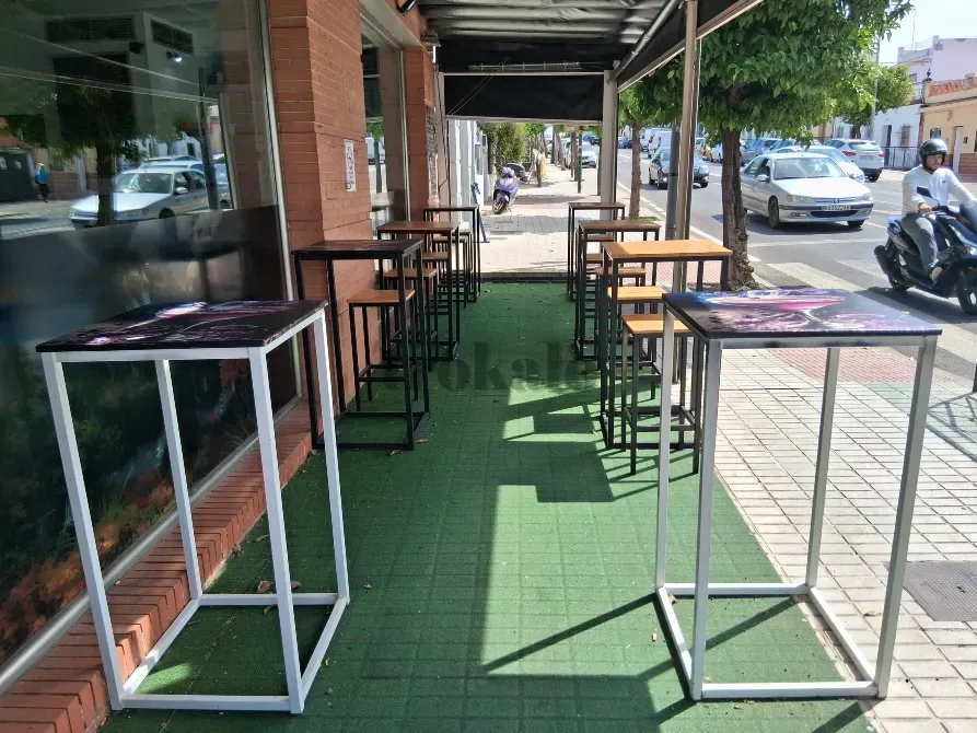 Traspaso Abacería en la Avenida Principal de Bormujos Sevilla - foto 5