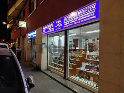 Cerrajería Poble Sec Barcelona - foto 1